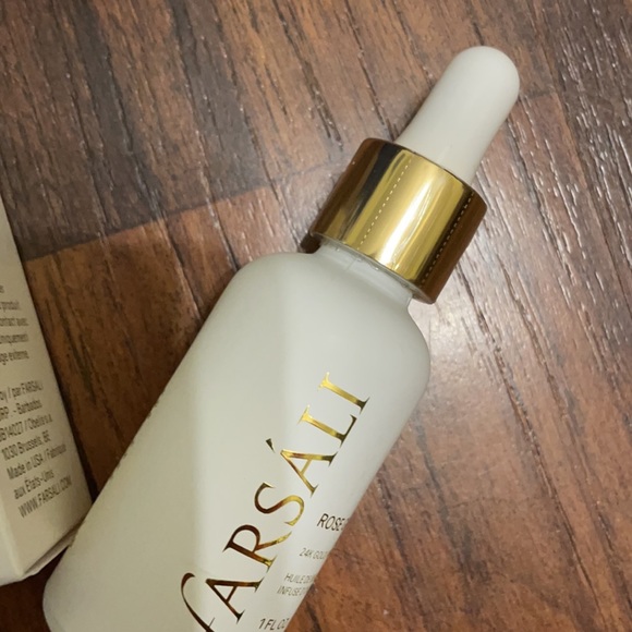 NIB farsali Rose Gold Elixer 24K Gold Infused Beauty Oil - Picture 2 of 6